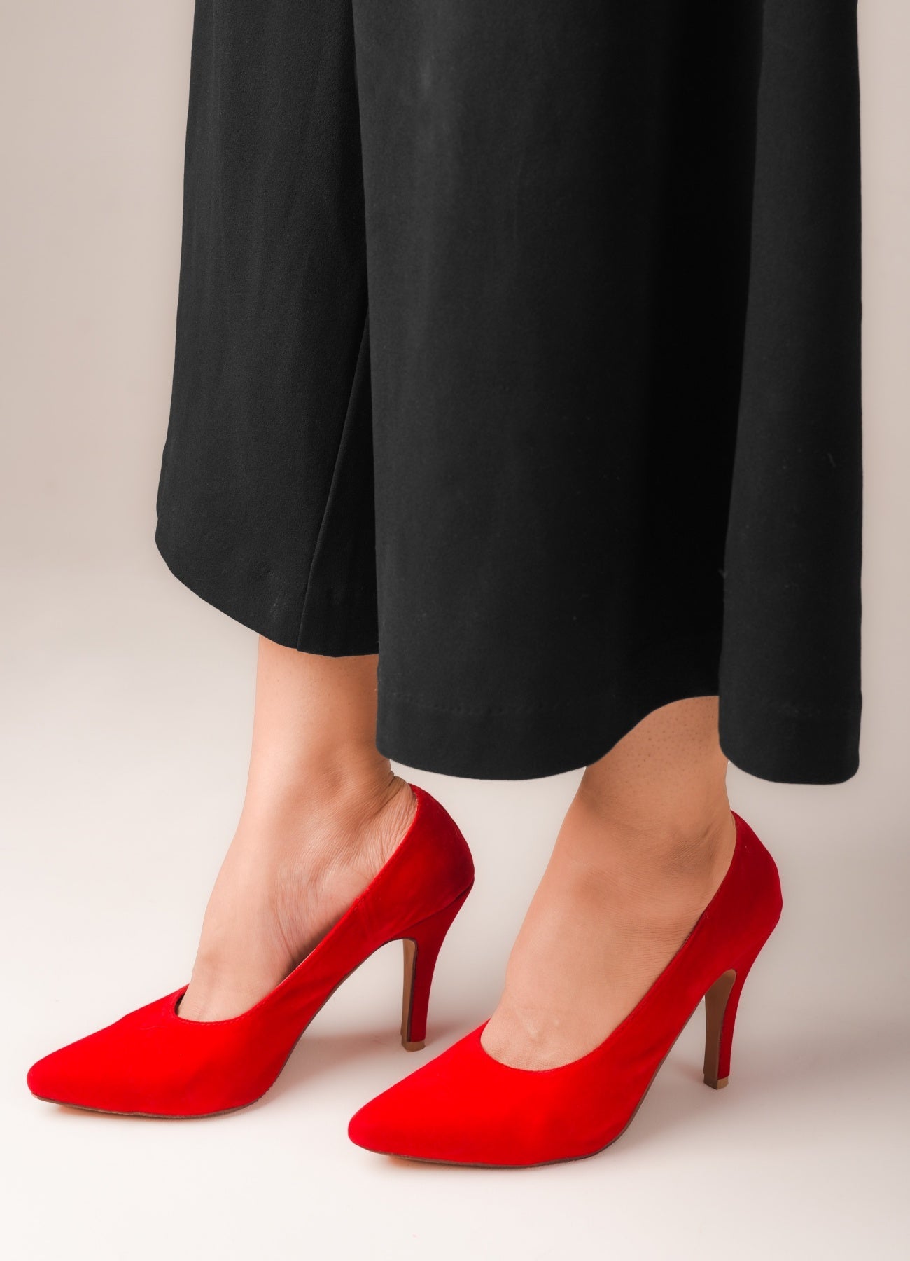 Scarlet Heels